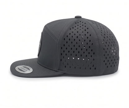 GYMISH Weightplate Gym Hat for Men, Weight Plate Patch Snapback, 6 Panel Laser Vented Workout Cap