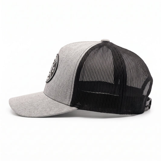 GYMISH Weightplate Gym Hat for Men, Weight Plate Patch Snapback, 6 Panel Laser Vented Workout Cap