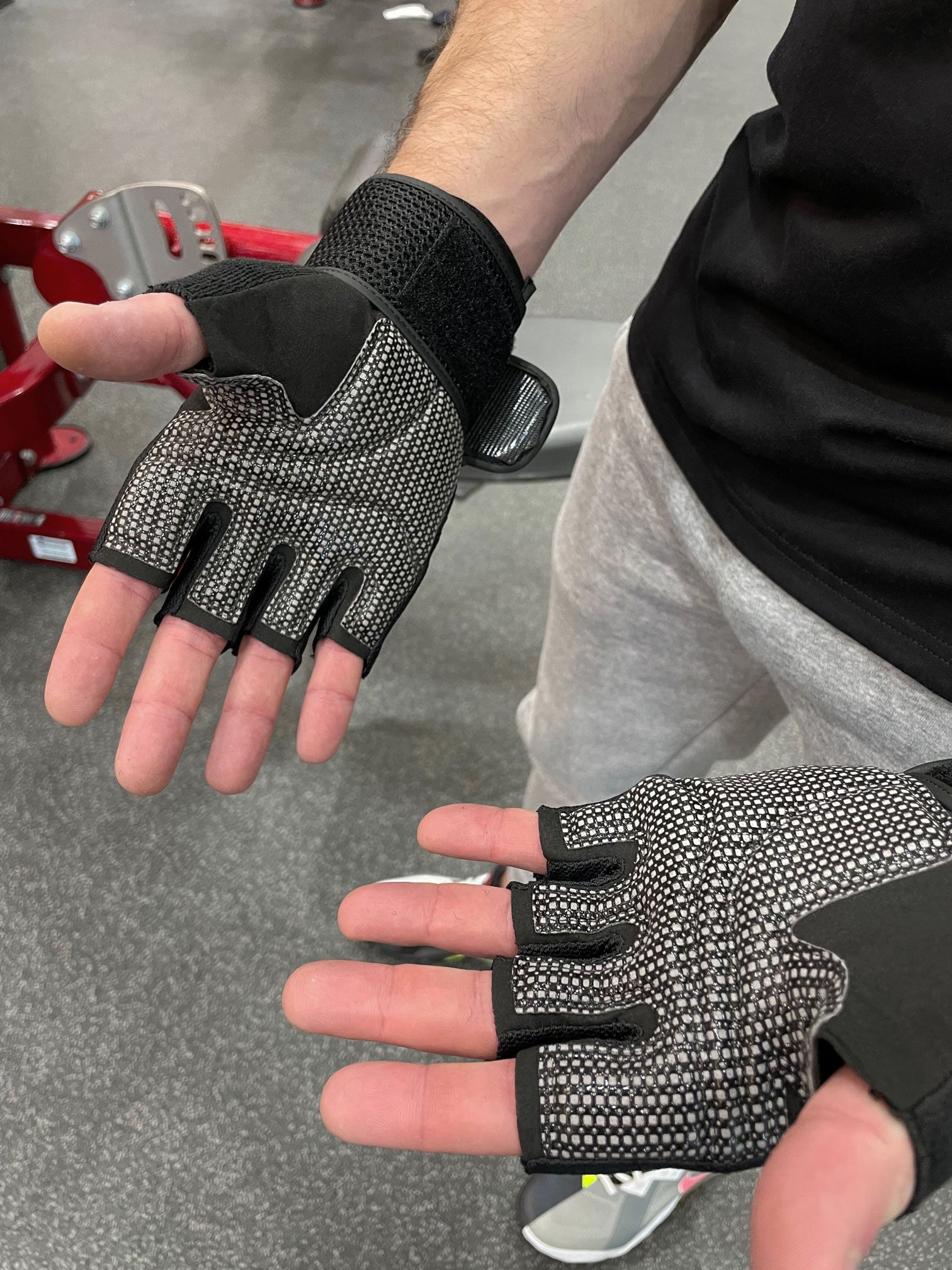 Fingerless lifting online gloves